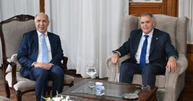 Jaldo mantuvo una reunión protocolar con el ministro de la Corte Suprema Ricardo Lorenzetti