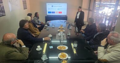 El Ente de Turismo y la Terminal de Ómnibus coordinan acciones para fortalecer la recepción de visitantes El Ente de Turismo y la Terminal de Ómnibus coordinan acciones para fortalecer la recepción de visitantes