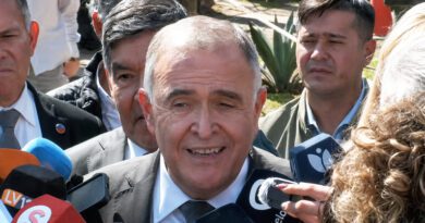 El gobernador Jaldo desafió a Manzur: “Lo espero a él y a sus ‘caniches’ el 9 de mayo de 2027 en las urnas”